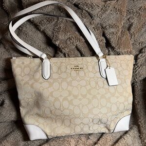 Coach Signature Beige and White Shoulder Bag